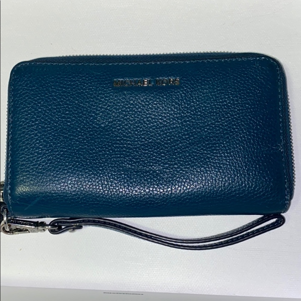 michael kors wallet